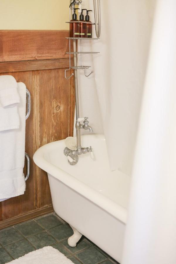 Gold Mountain Manor Bed and Breakfast Big Bear Lake Exteriör bild